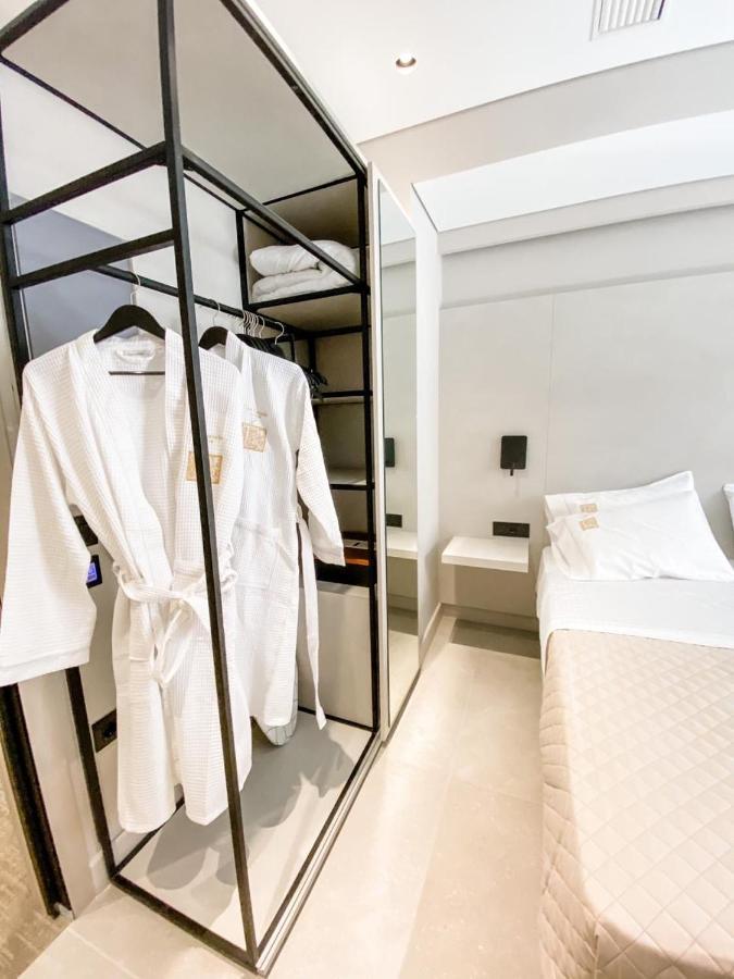 Suite mit Kingsize-Bett und Balkon
